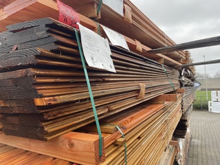 Ca. 85x Douglas wisselsponning, 18x190mm, lengte 300cm